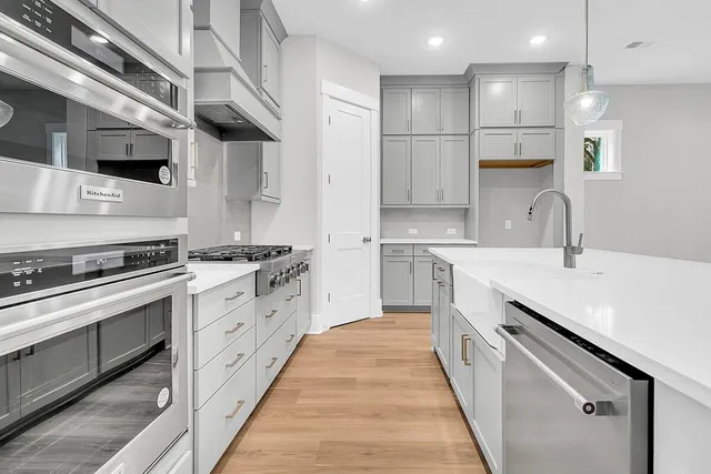 $1,114,393 | 1270 Harriman Lane, Charleston, SC 29492