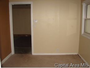 2629 South 11th Street Springfield, IL 62703 - Photo 8 of 12 Gallery Image 8
