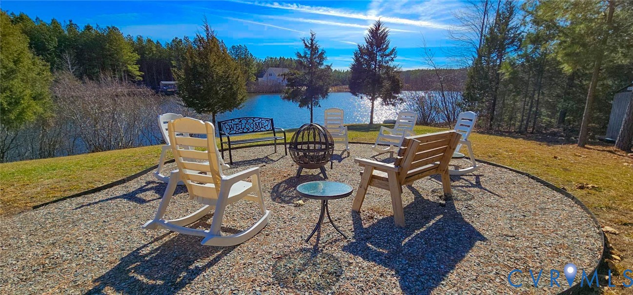 6357 Piper Ridge Drive Powhatan, VA 23139 - Photo 5 of 48