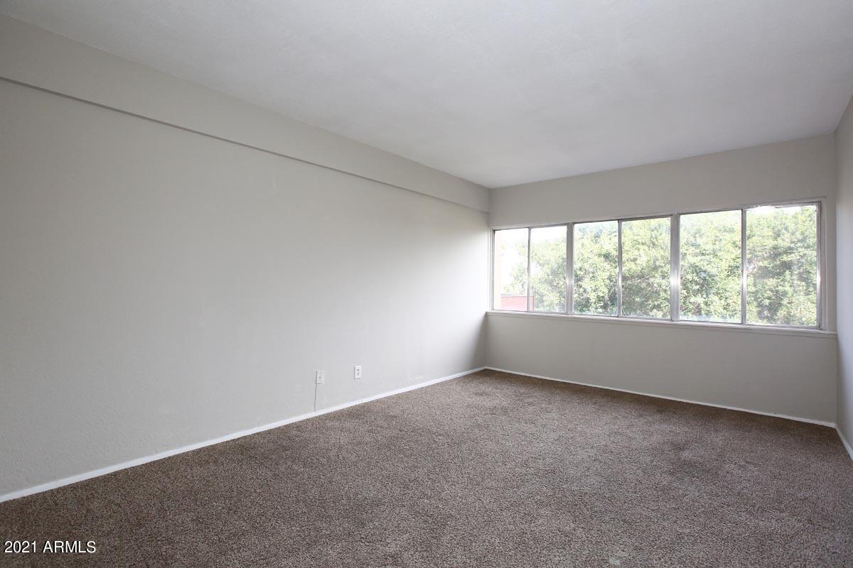 353 East Thomas Road, Unit C406 Phoenix, AZ 85012 - Photo 10 of 31 Master Bedroom