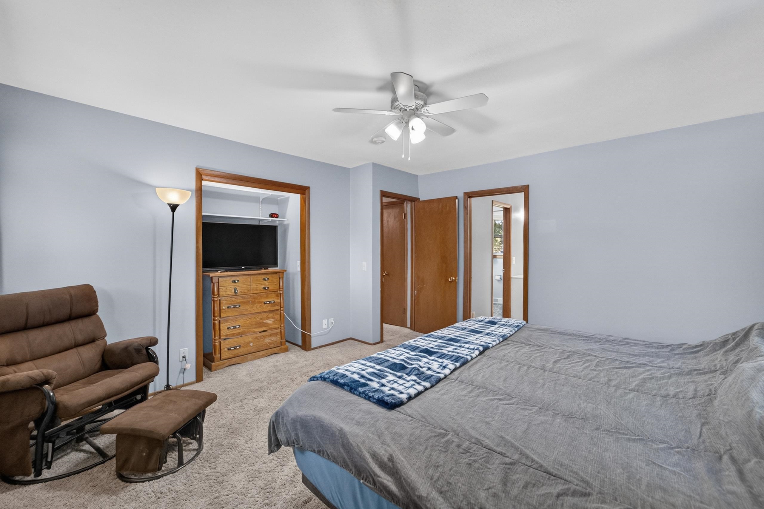 2206 Aspen Road Madison, WI 53711 - Photo 31 of 48