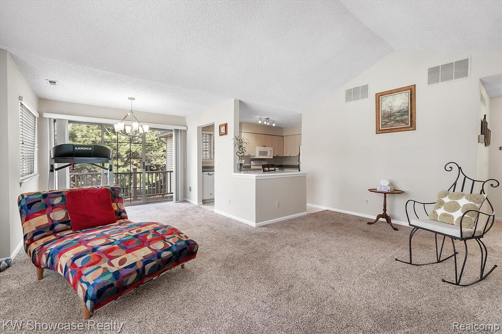 766 South Milford Road Milford, MI 48381 - Photo 11 of 30