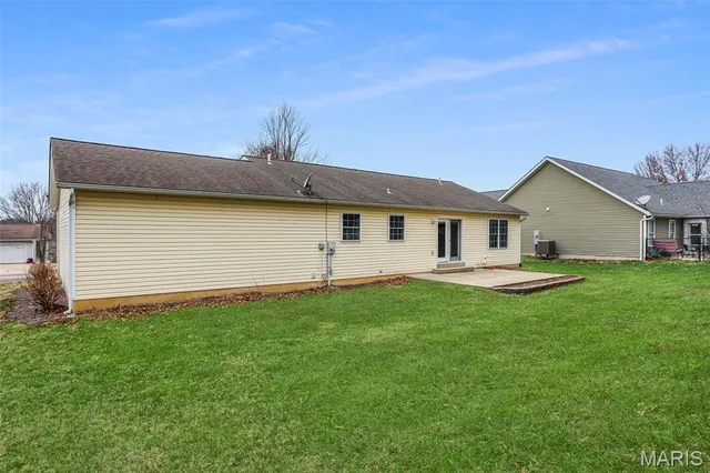 $289,900 | 404 Roberta Street, New Haven, MO 63068