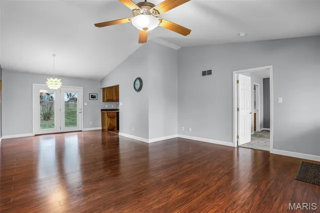 $289,900 | 404 Roberta Street, New Haven, MO 63068