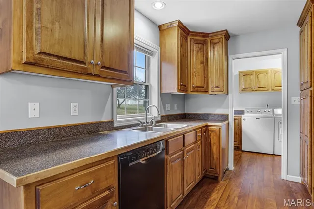 $289,900 | 404 Roberta Street, New Haven, MO 63068