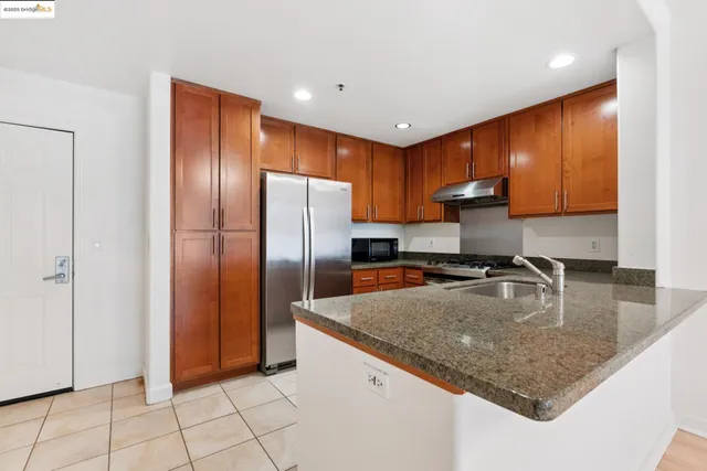 $455,000 | 423 7th Street, Unit 115, Oakland, CA 94607