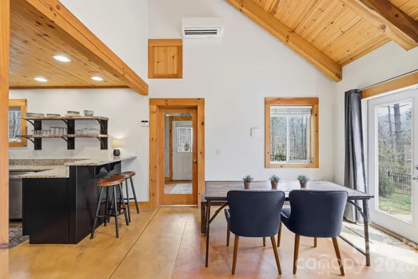 $639,000 | 14 Sunny Hollow Lane, Fairview, NC 28730