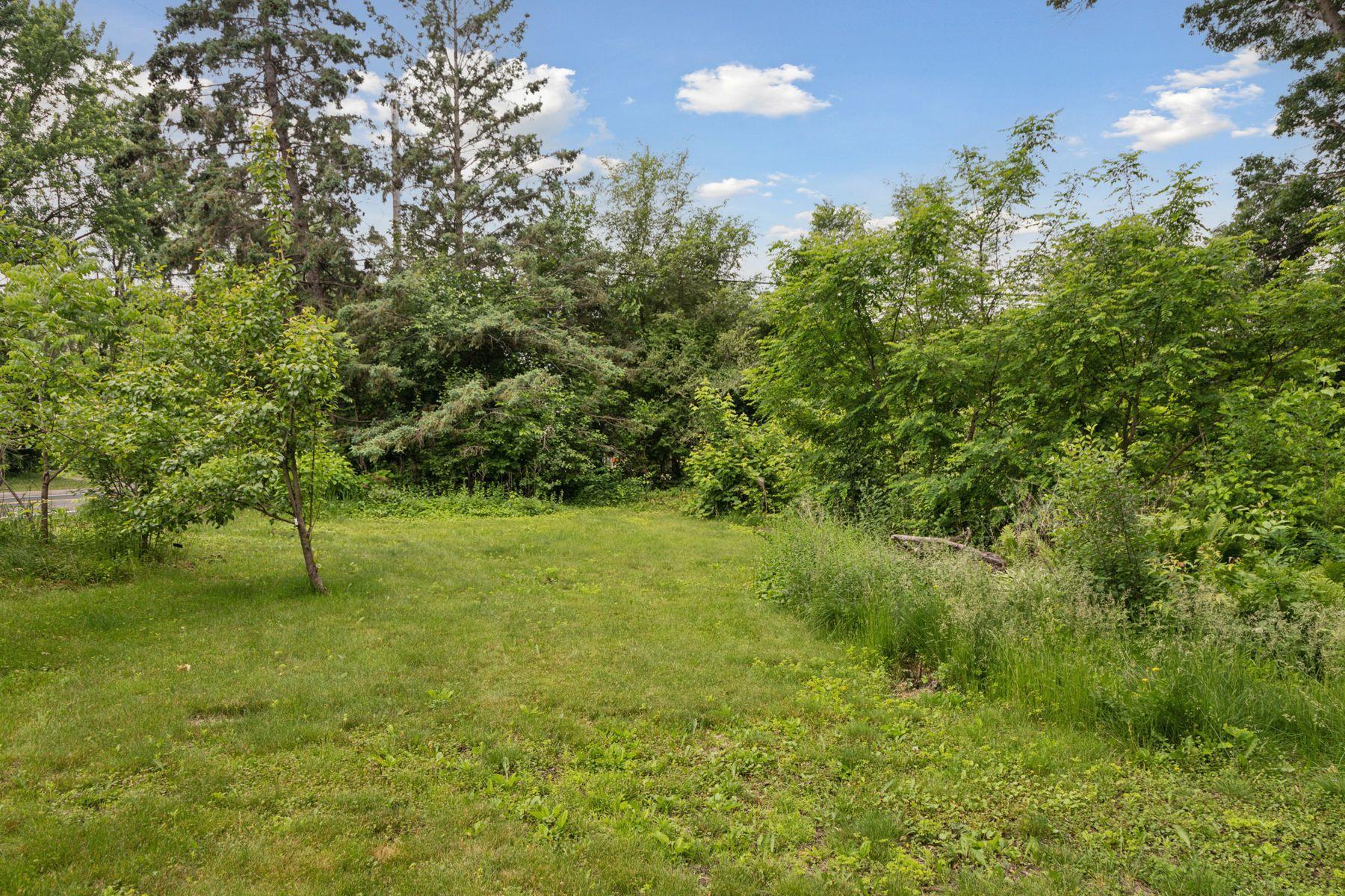 2705 Hillview Road Mounds View, MN 55112 - Photo 5 of 6