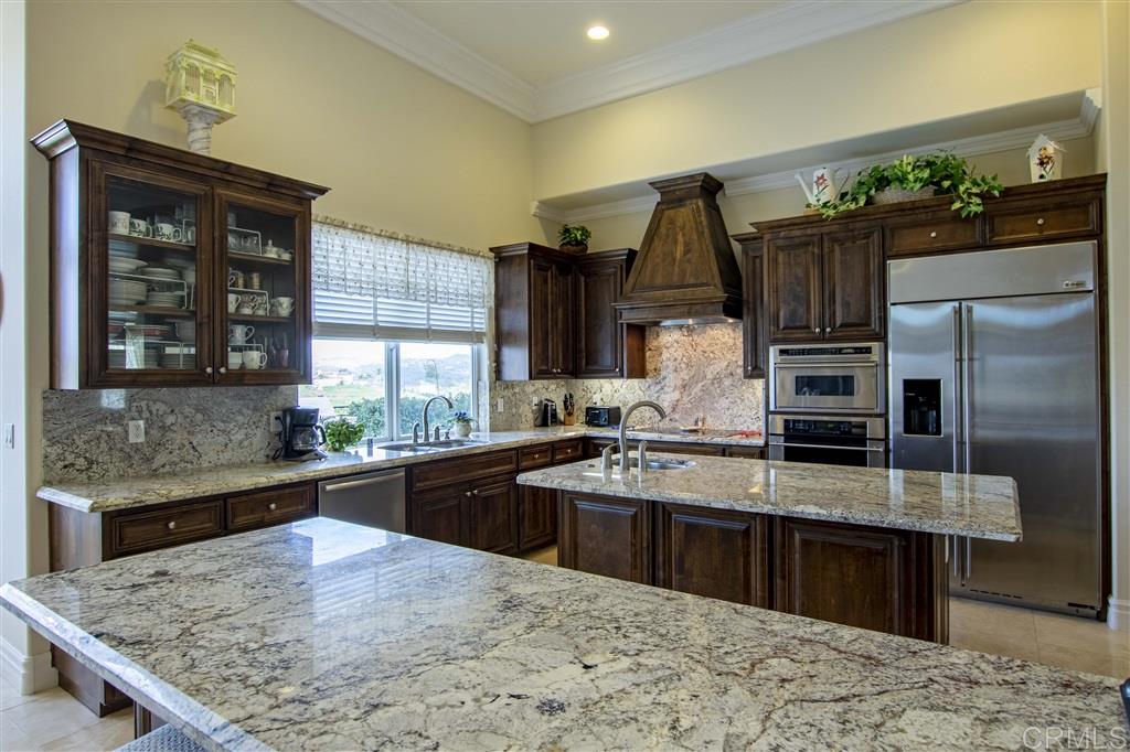 4360 Fallsbrae Road Fallbrook, CA 92028 - Photo 9 of 25