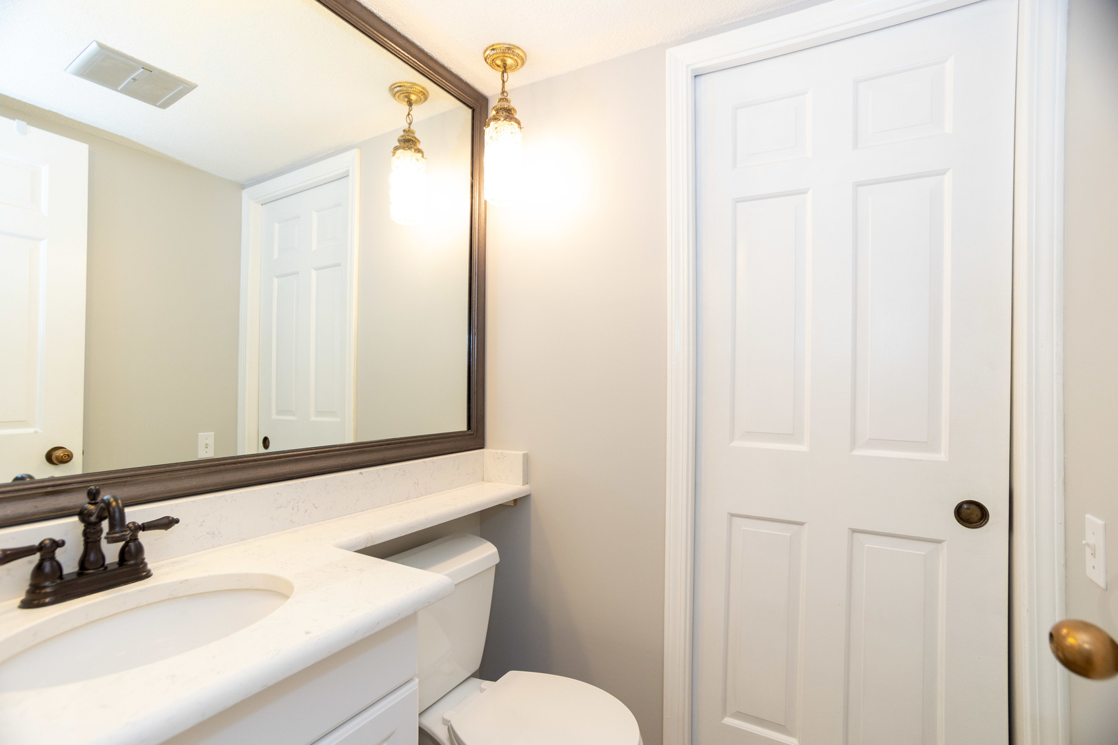 2 South Atrium Way, Unit 208 Elmhurst, IL 60126 - Photo 17 of 26