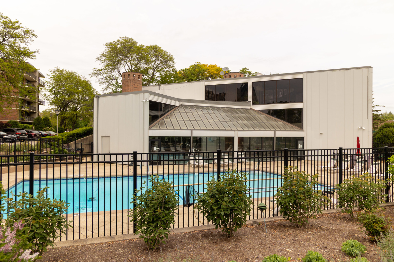 2 South Atrium Way, Unit 208 Elmhurst, IL 60126 - Photo 21 of 26