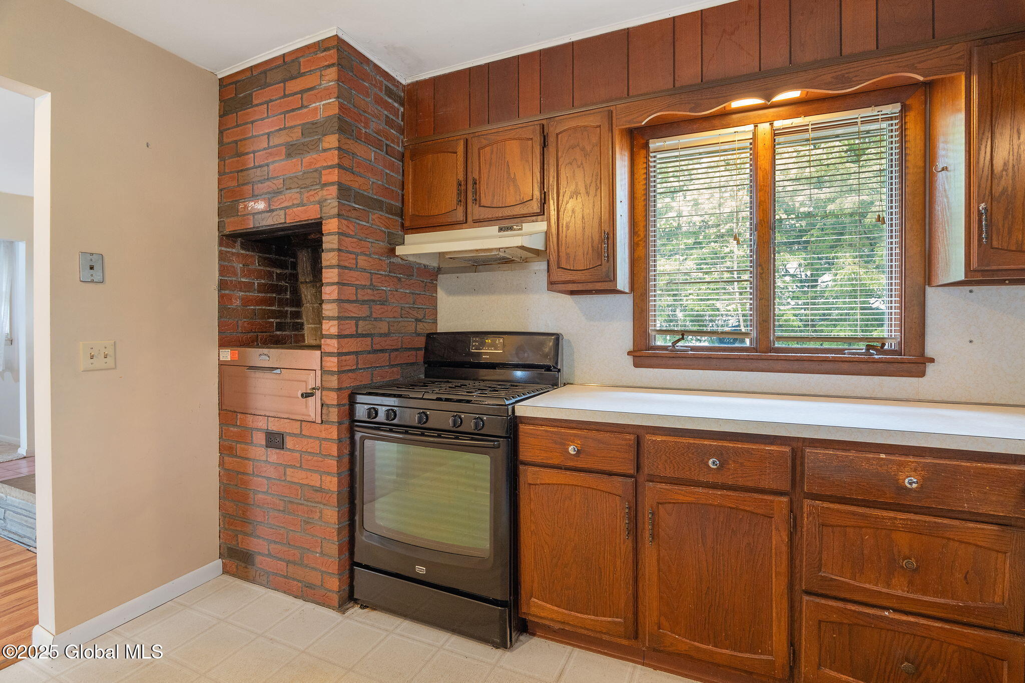 3103 Spawn Road Schenectady, NY 12303 - Photo 9 of 57 9-3103SpawnRd_09