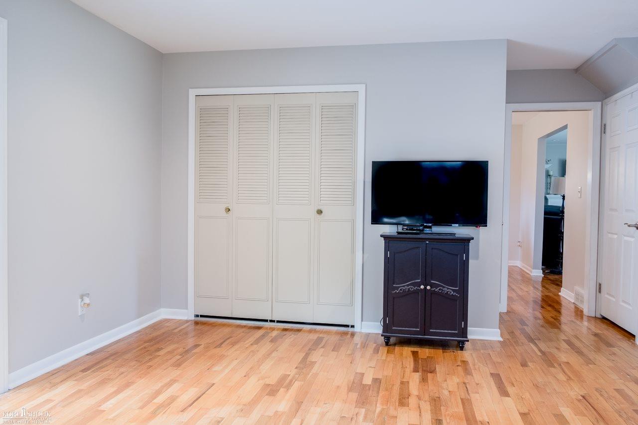 3095 North Durand Road Corunna, MI 48817 - Photo 8 of 40 31394098-7.JPG