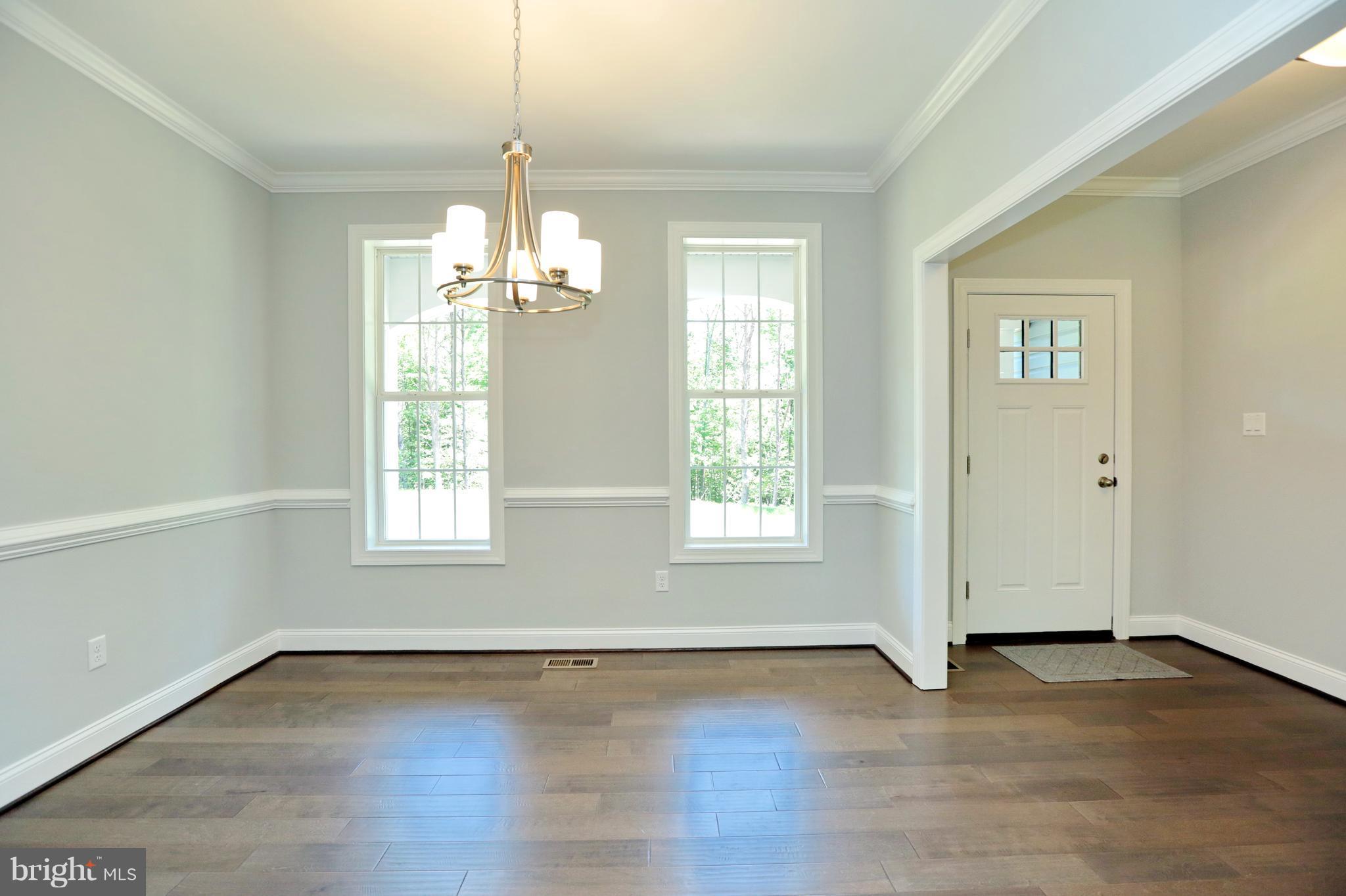 10275 South Faulkner Road Faulkner, MD 20632 - Photo 13 of 30 Dining Room