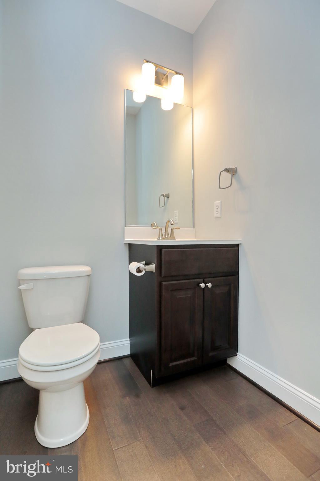 10275 South Faulkner Road Faulkner, MD 20632 - Photo 16 of 30 Half bath on main level
