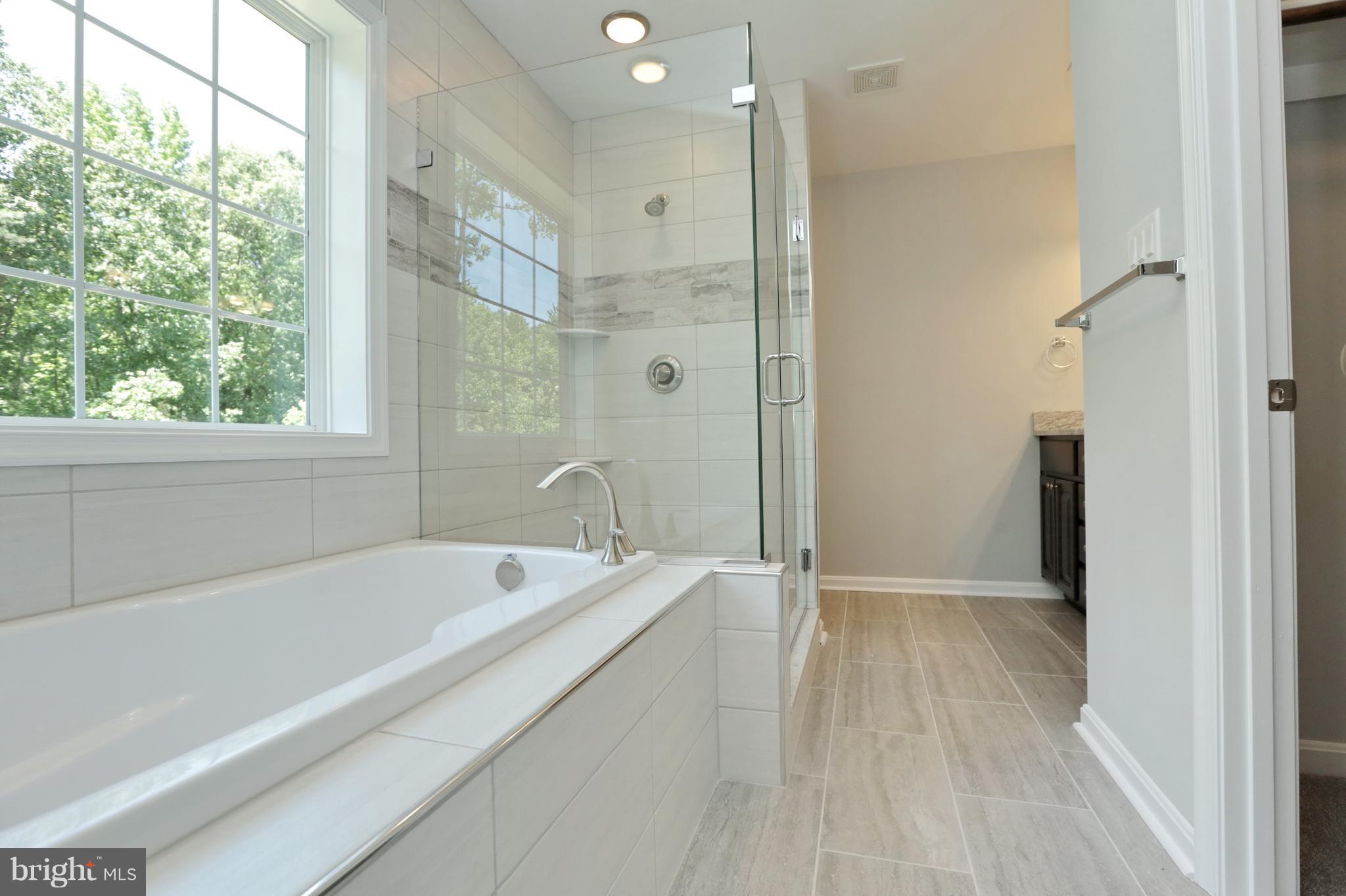 10275 South Faulkner Road Faulkner, MD 20632 - Photo 24 of 30 Bath (Master)
