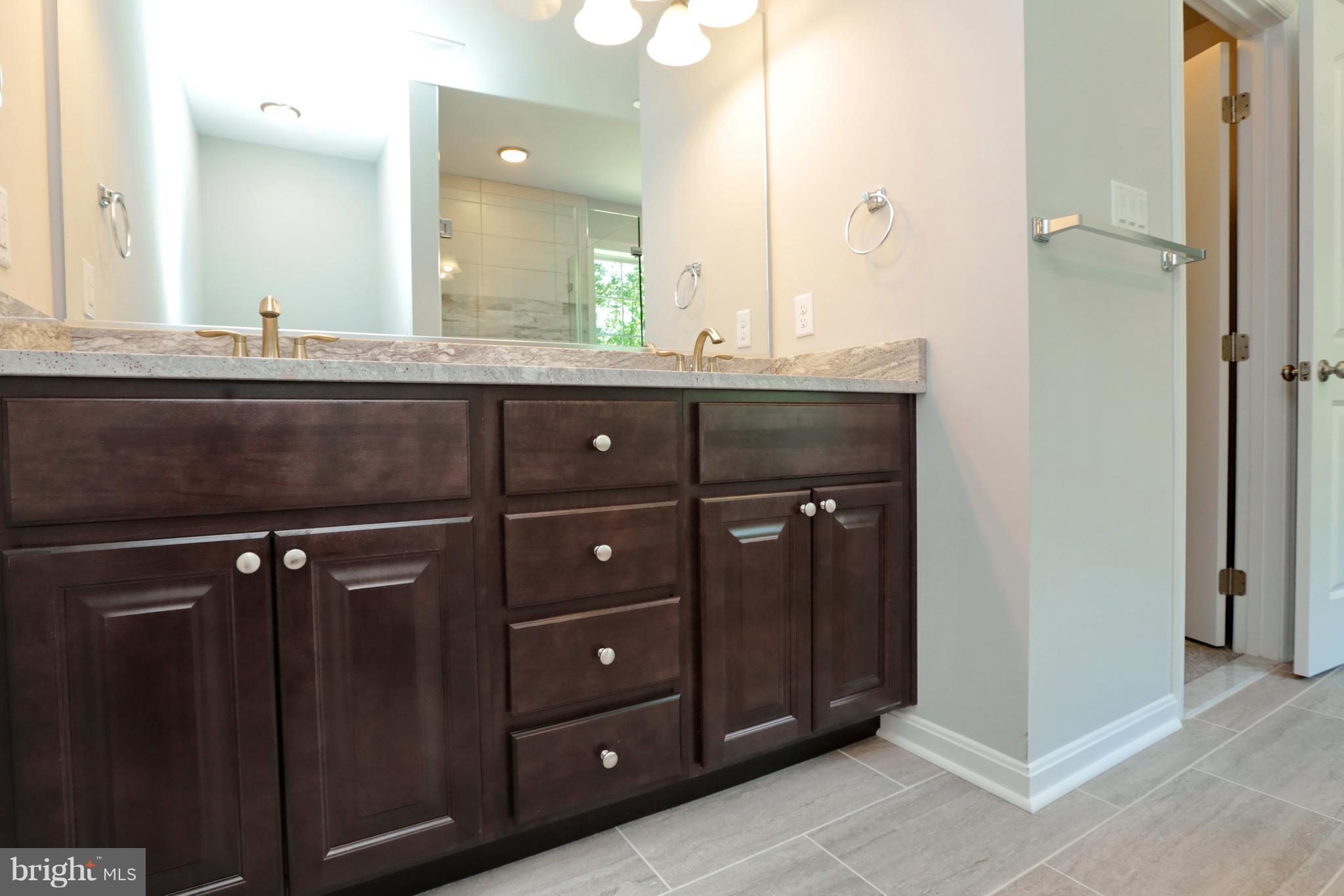 10275 South Faulkner Road Faulkner, MD 20632 - Photo 26 of 30 Bath (Master)