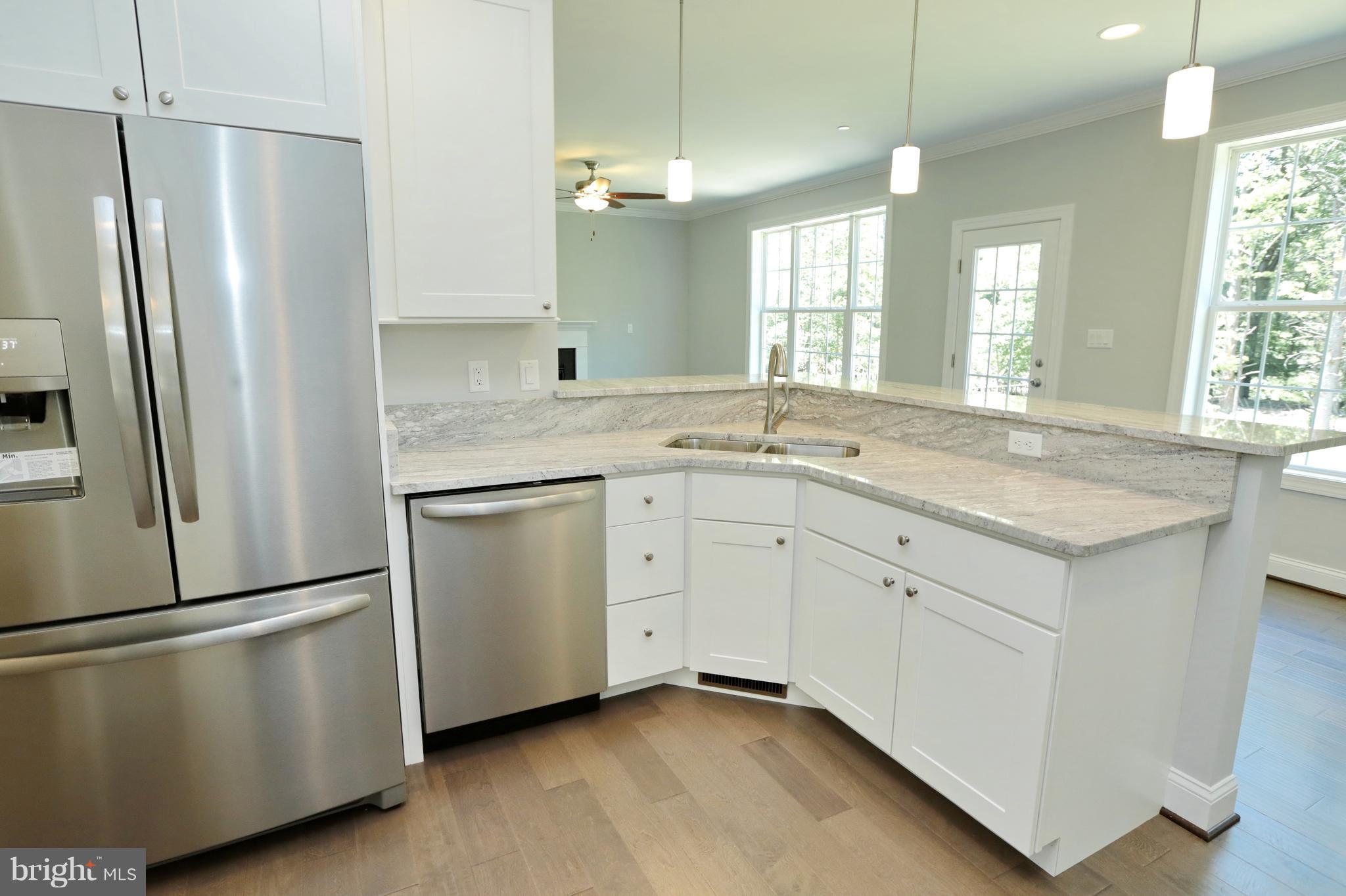 10275 South Faulkner Road Faulkner, MD 20632 - Photo 8 of 30 Kitchen