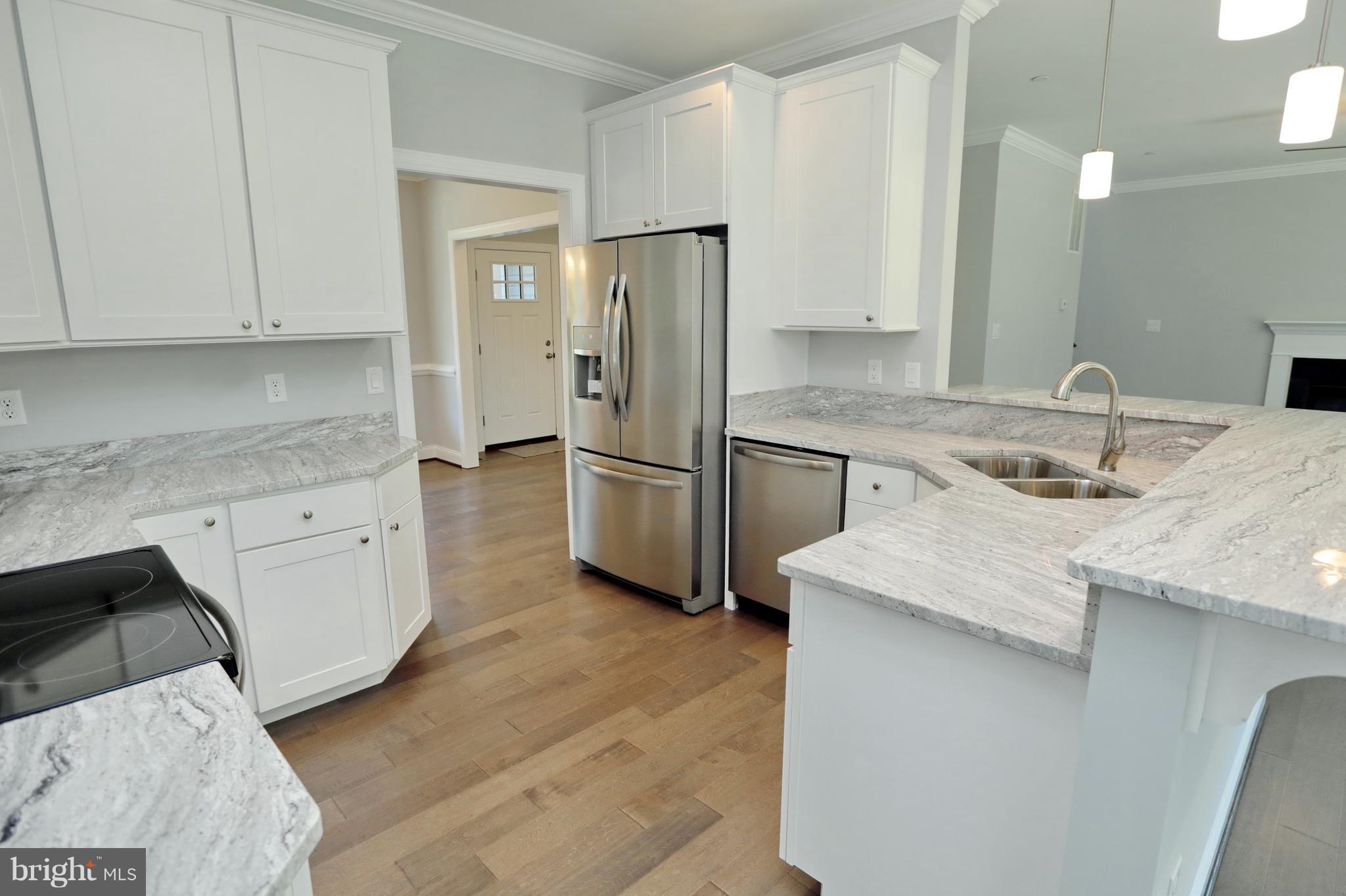 10275 South Faulkner Road Faulkner, MD 20632 - Photo 9 of 30 Kitchen