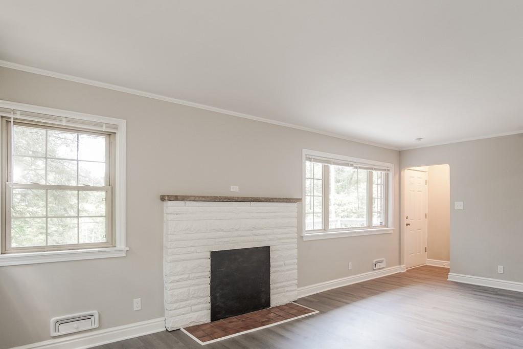 500 Bevington Road Pittsburgh, PA 15221 - Photo 3 of 12 Gallery Image 3