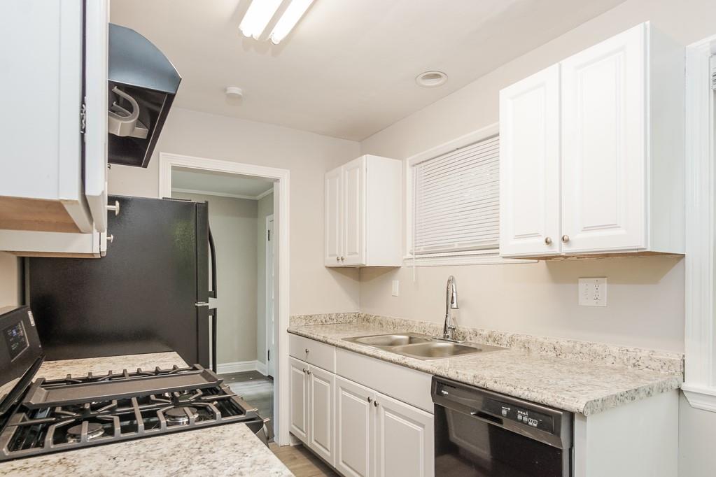500 Bevington Road Pittsburgh, PA 15221 - Photo 5 of 12 Gallery Image 5