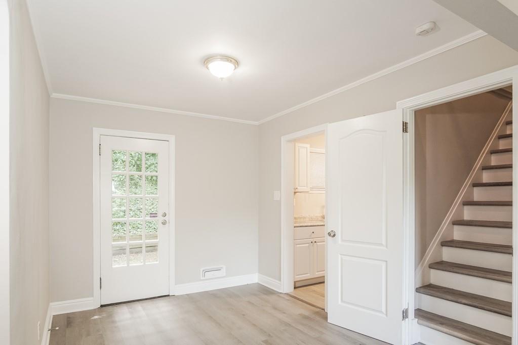 500 Bevington Road Pittsburgh, PA 15221 - Photo 8 of 12 Gallery Image 8