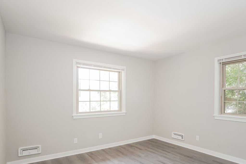 500 Bevington Road Pittsburgh, PA 15221 - Photo 9 of 12 Gallery Image 9