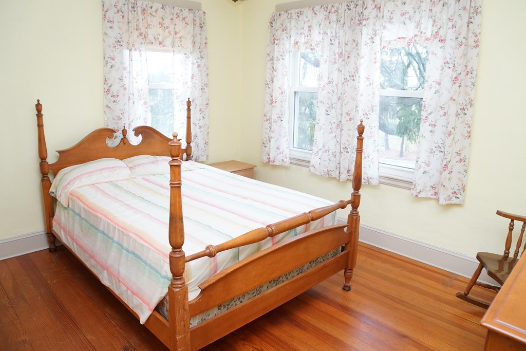 183 State Road Dartmouth, MA 02747 - Photo 11 of 22 Gallery Image 11
