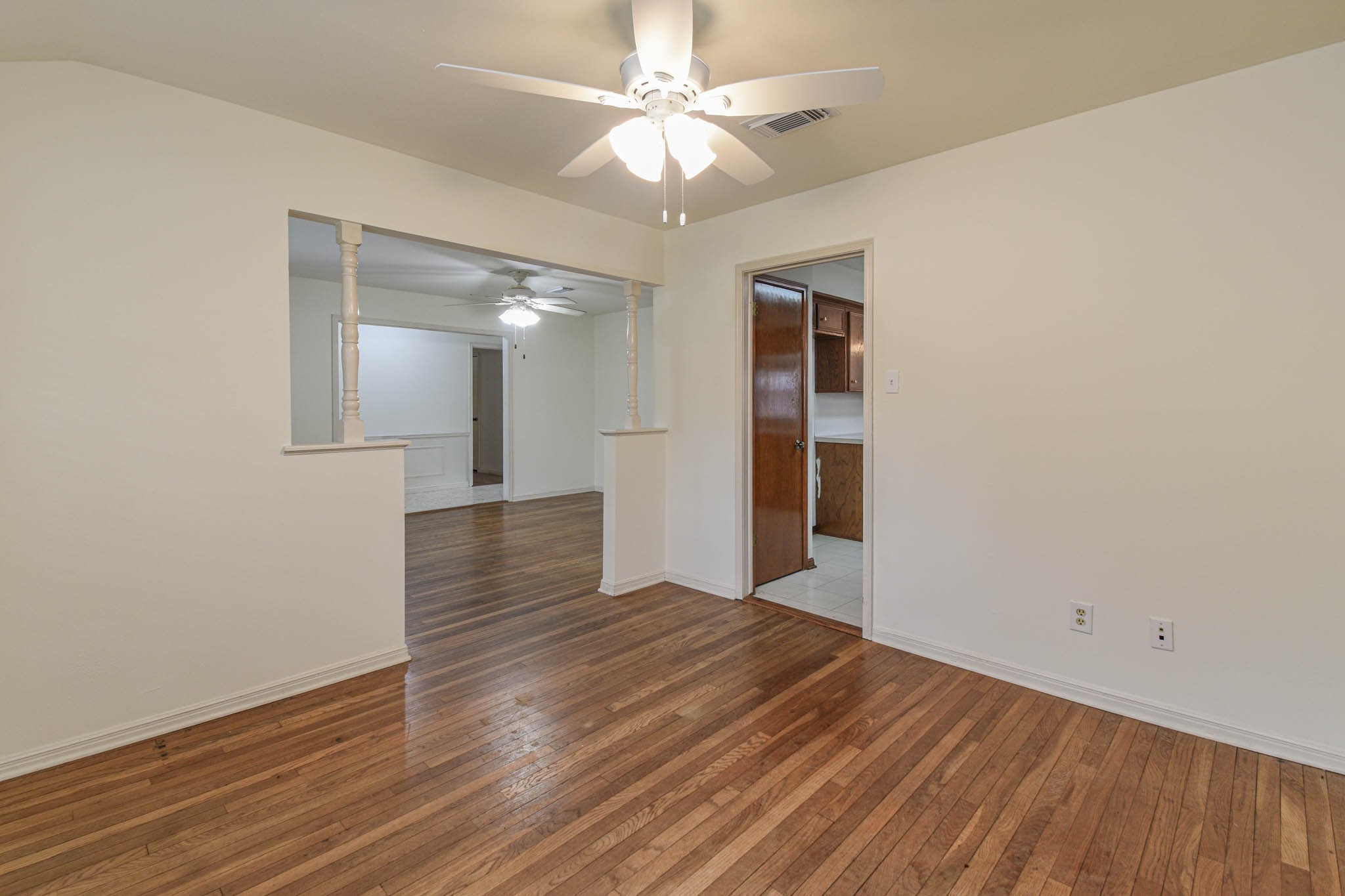 16518 Courtland Circle Spring, TX 77379 - Photo 5 of 24
