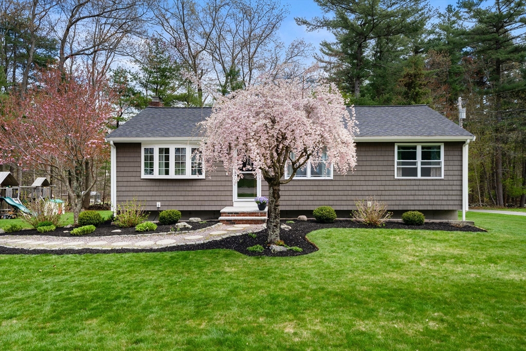 120 Ashtead Road Bridgewater, MA 02324 - Photo 3 of 22 Gallery Image 3