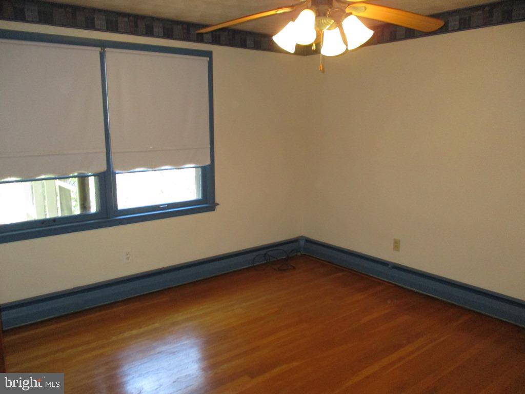 901 Hanover Road York, PA 17408 - Photo 13 of 43