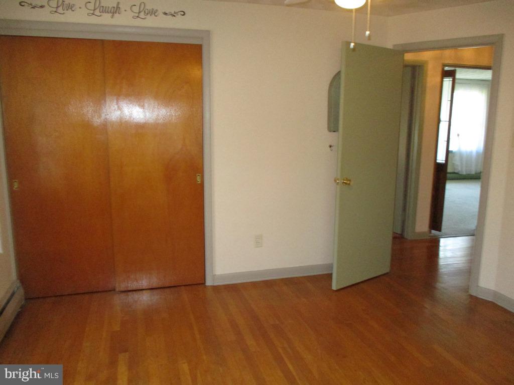 901 Hanover Road York, PA 17408 - Photo 19 of 43