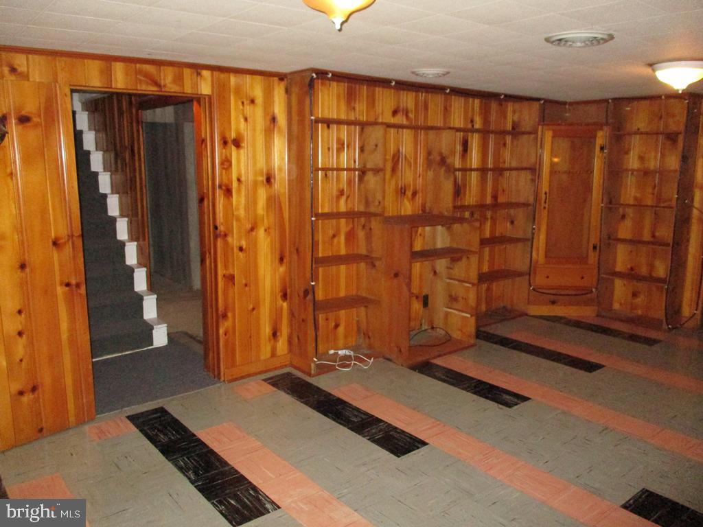 901 Hanover Road York, PA 17408 - Photo 24 of 43