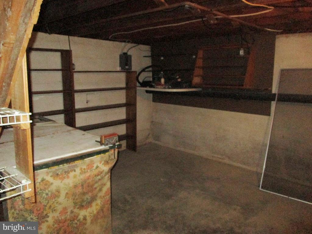 901 Hanover Road York, PA 17408 - Photo 30 of 43