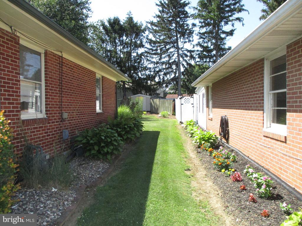 901 Hanover Road York, PA 17408 - Photo 43 of 43