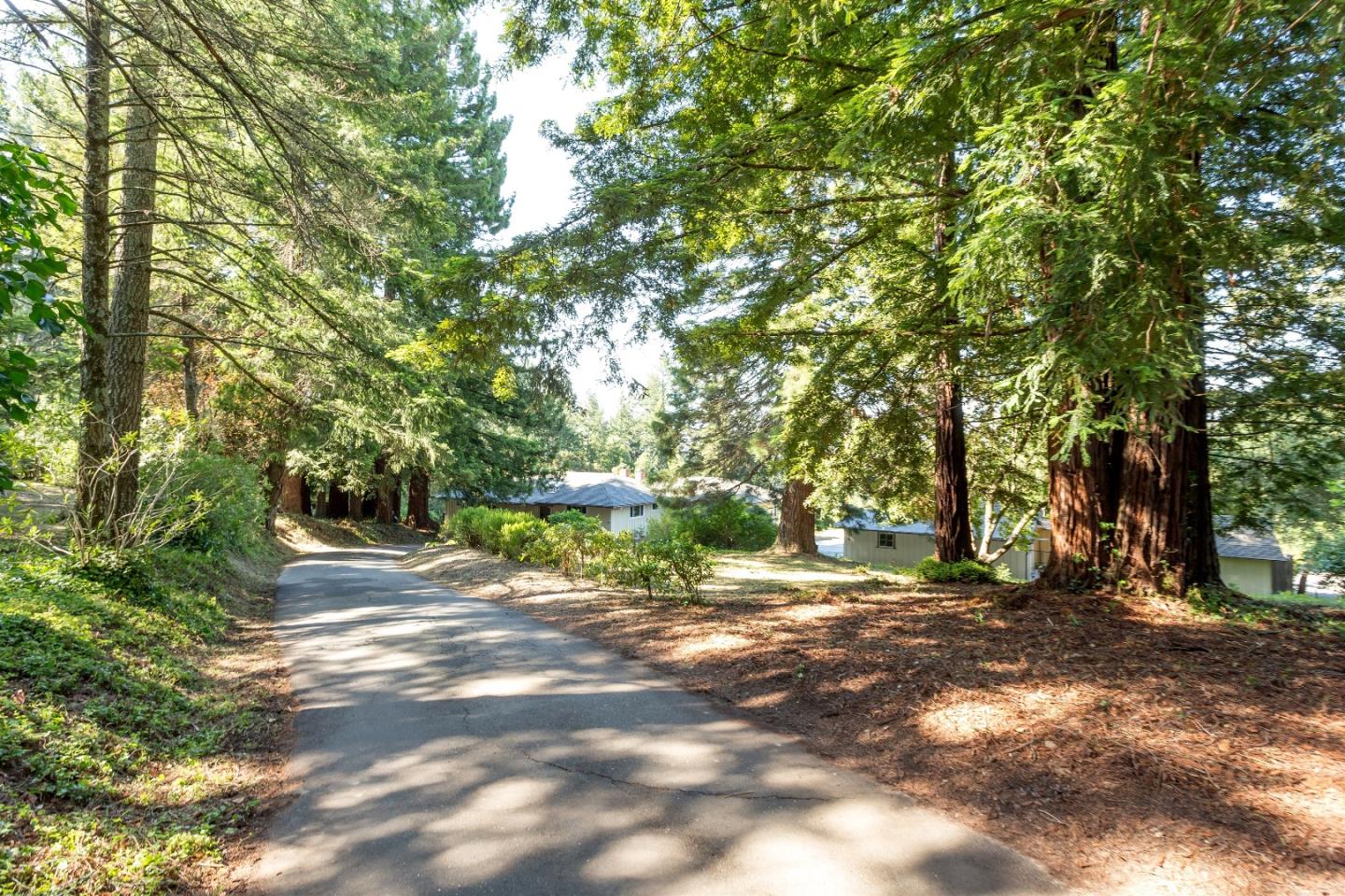 22930 Summit Road Los Gatos, CA 95033 - Photo 2 of 32