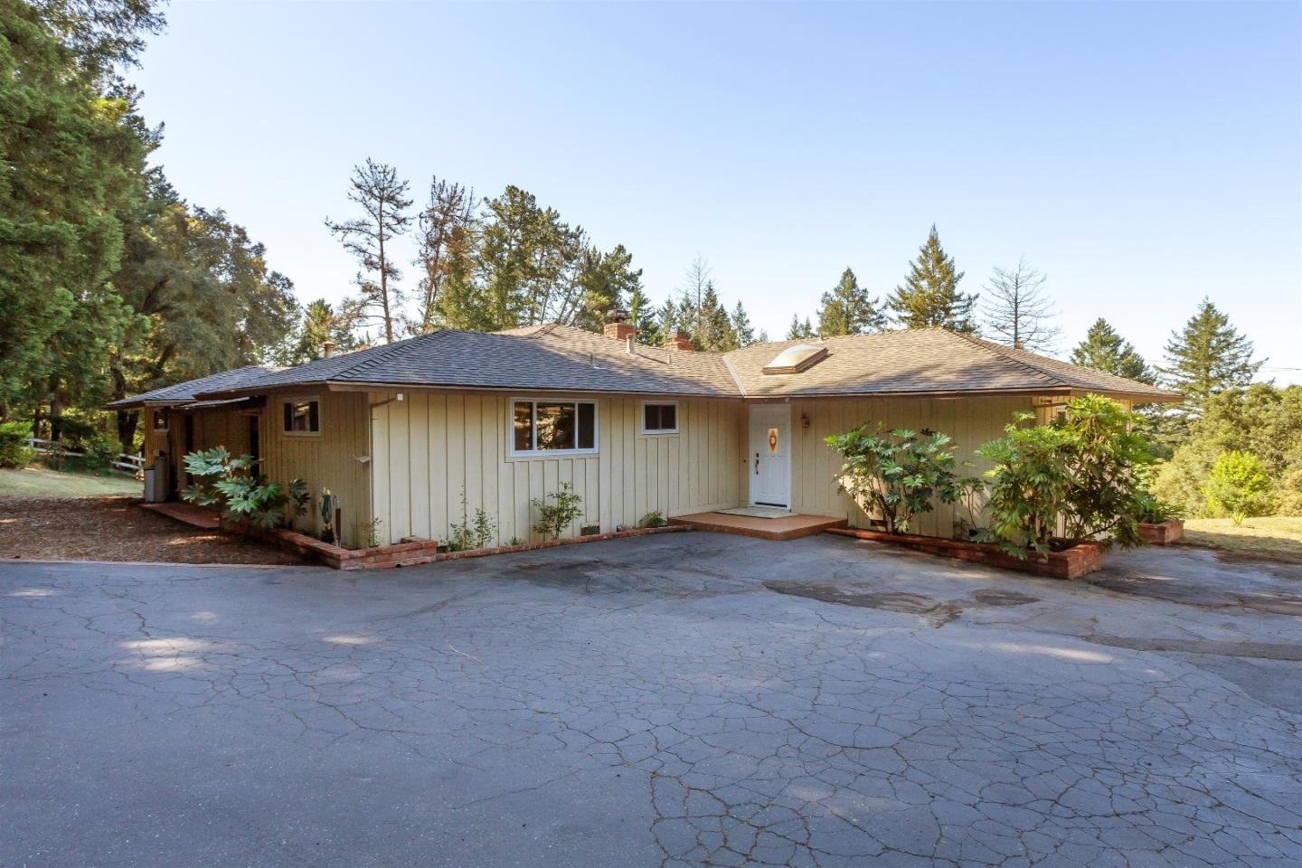 22930 Summit Road Los Gatos, CA 95033 - Photo 3 of 32