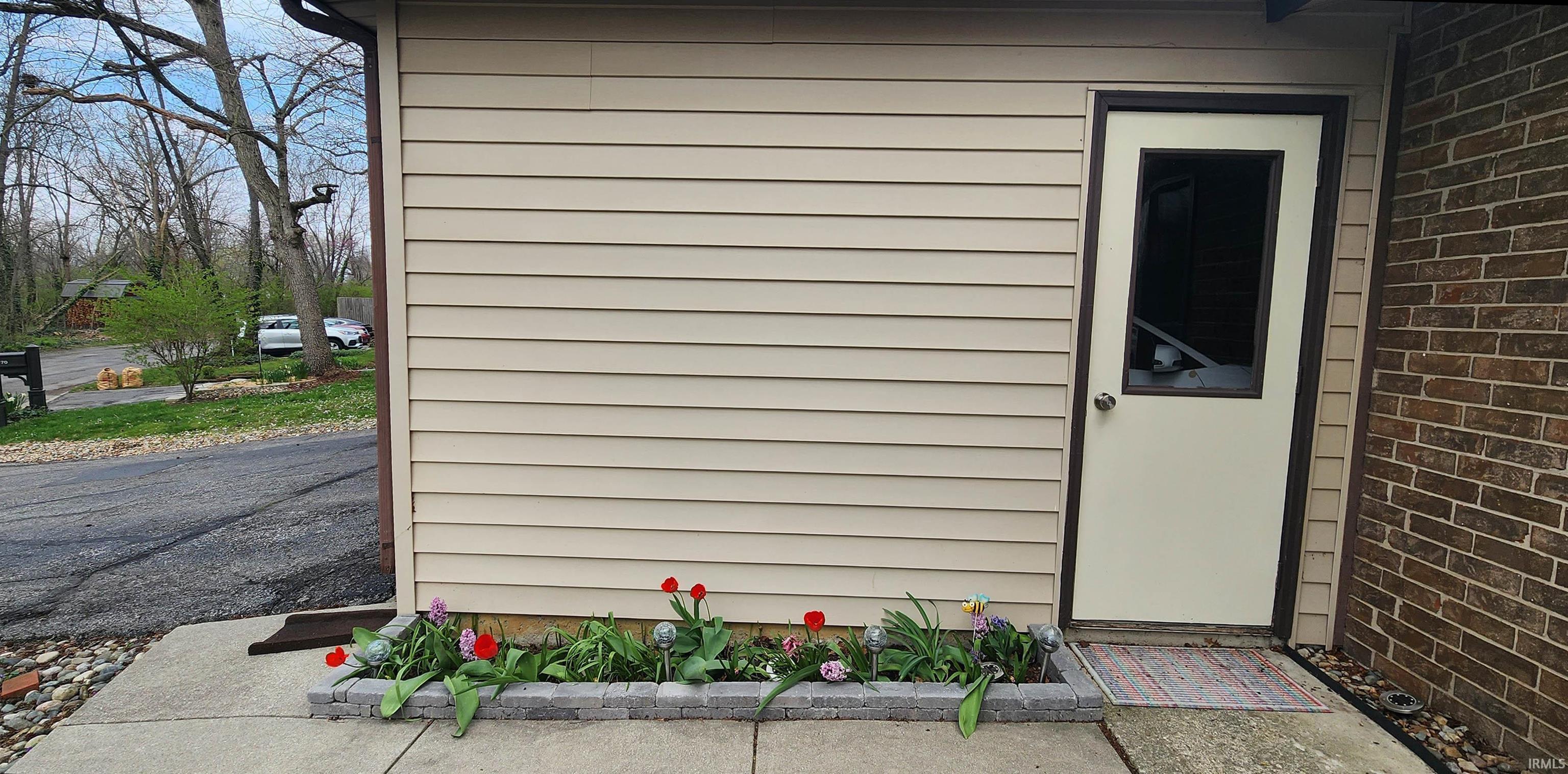 5066 Stellhorn Road Fort Wayne, IN 46815 - Photo 4 of 36