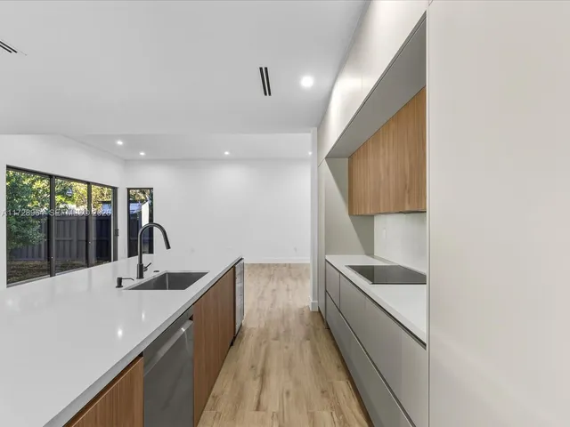 $2,400,000 | 2285 Southwest 17th Terrace, Miami, FL 33145