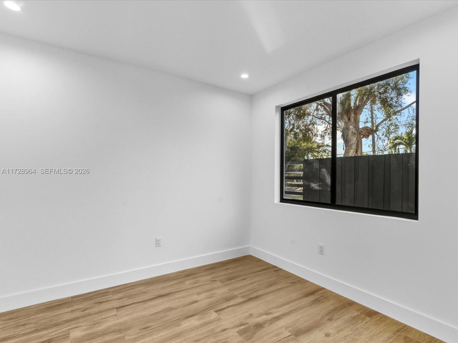 2285 Southwest 17th Terrace Miami, FL 33145 - Photo 31 of 60 1st Floor Bed