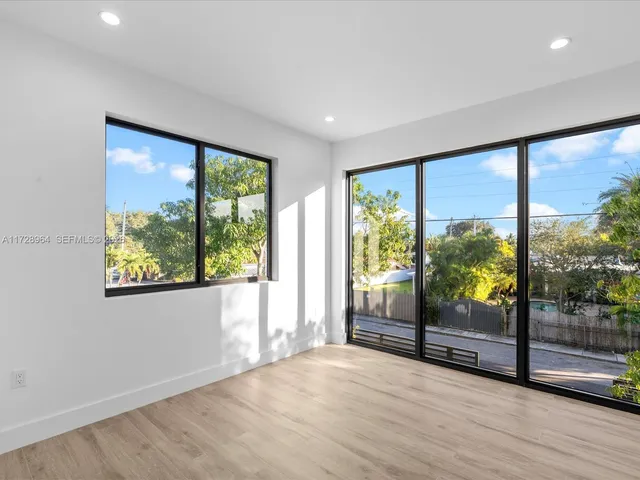 $2,400,000 | 2285 Southwest 17th Terrace, Miami, FL 33145