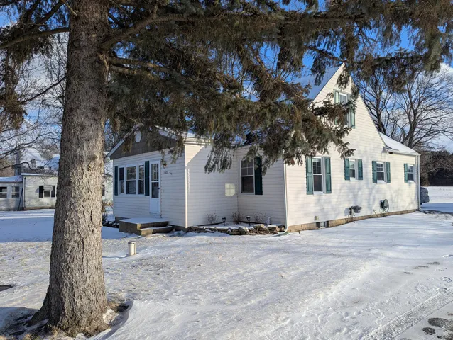 $245,000 | 10101 Carpenter Road, Flushing, MI 48433