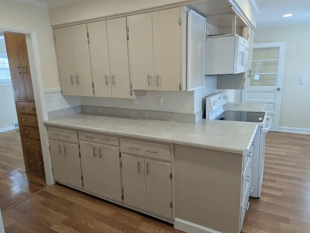 $245,000 | 10101 Carpenter Road, Flushing, MI 48433