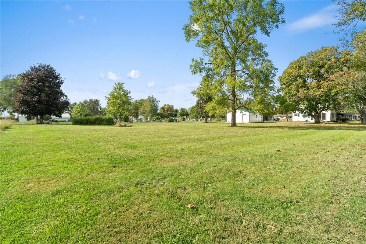 10101 Carpenter Road Flushing, MI 48433 - Photo 20 of 21 29-Media Jett - 24