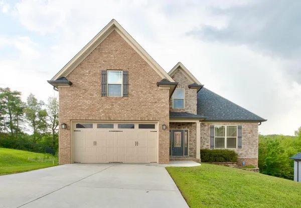 $580,000 | 9622 Shooting Star Circle, Soddy Daisy, TN 37379