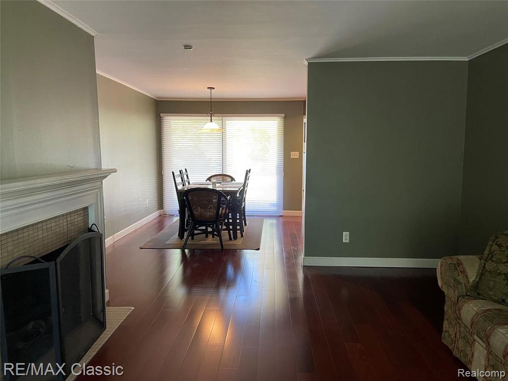 28257 Bayberry Road Farmington Hills, MI 48331 - Photo 14 of 23