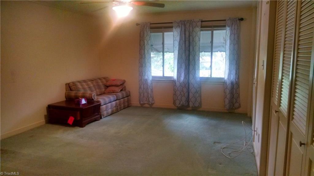 1115 Gatehouse Road High Point, NC 27262 - Photo 13 of 15 Gallery Image 13