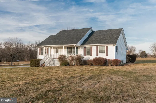 $2,500 | 68 Grace Avenue, Martinsburg, WV 25404