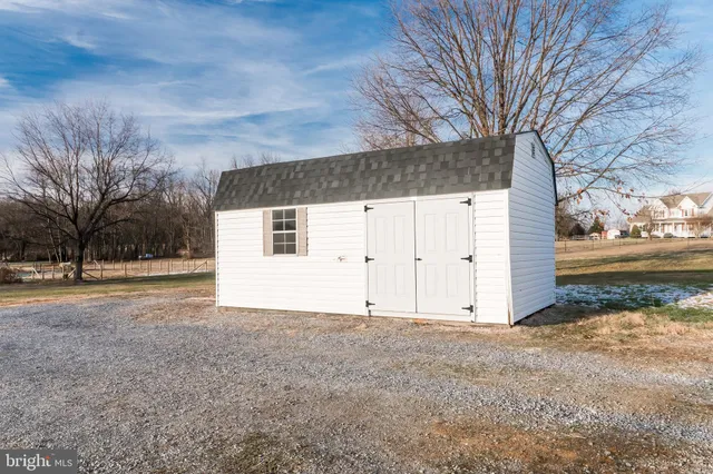 $2,500 | 68 Grace Avenue, Martinsburg, WV 25404