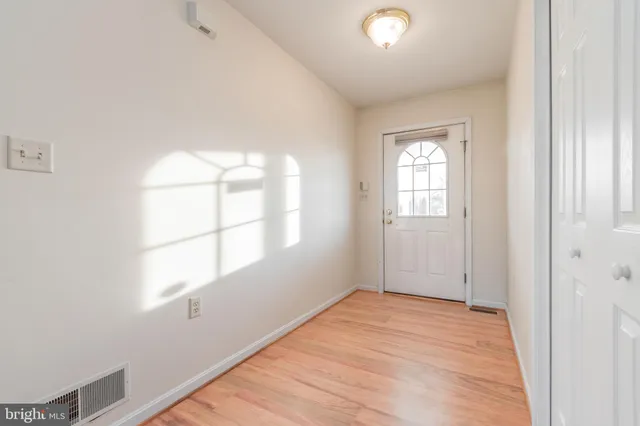 $2,500 | 68 Grace Avenue, Martinsburg, WV 25404